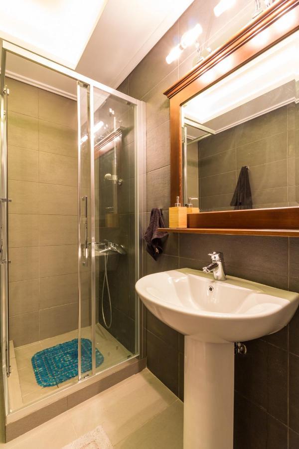 Comfortable And Spacious 2 Bdr Apt Aten Exteriör bild